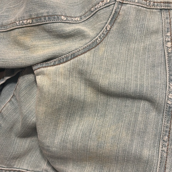 Faith 21 Cropped Jean Jacket - Picture 7 of 9